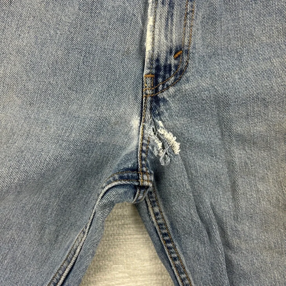 Vintage Levi's 550 Jeans Size 36x32 Blue Light Wash Denim Relaxed Fit Pants‎